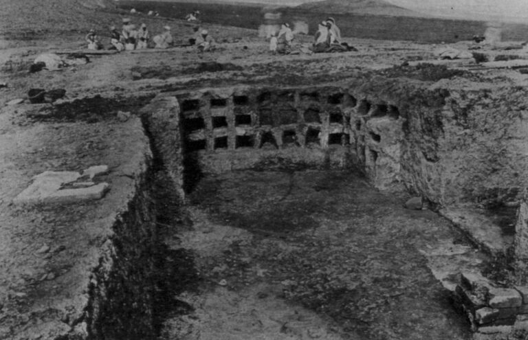 De Nimrud à Rome : Découverte des bibliothèques antiques (NimRoD)