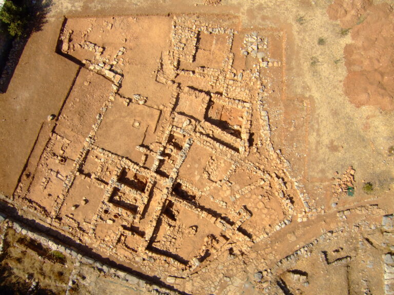 Malia, recherches dans le secteur Pi