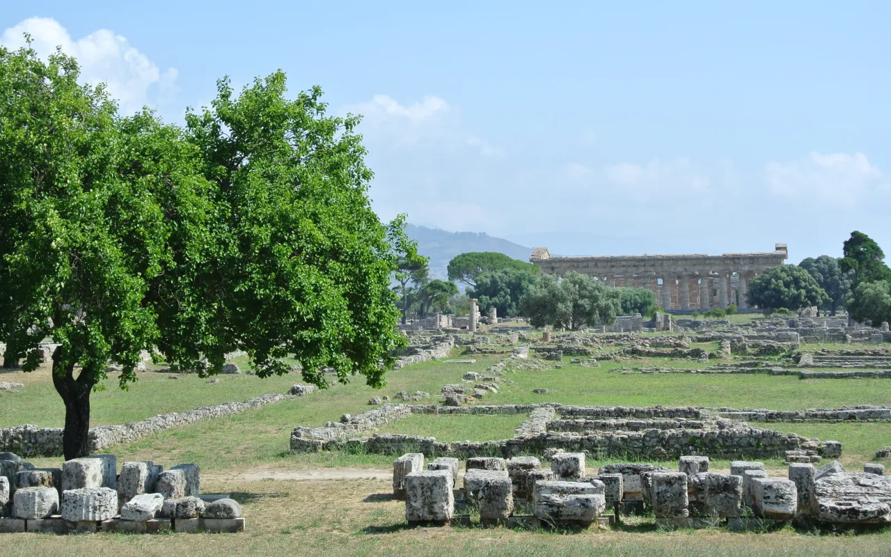 Image des ruines du temple de Neptume Pestul, Campanie, Italie